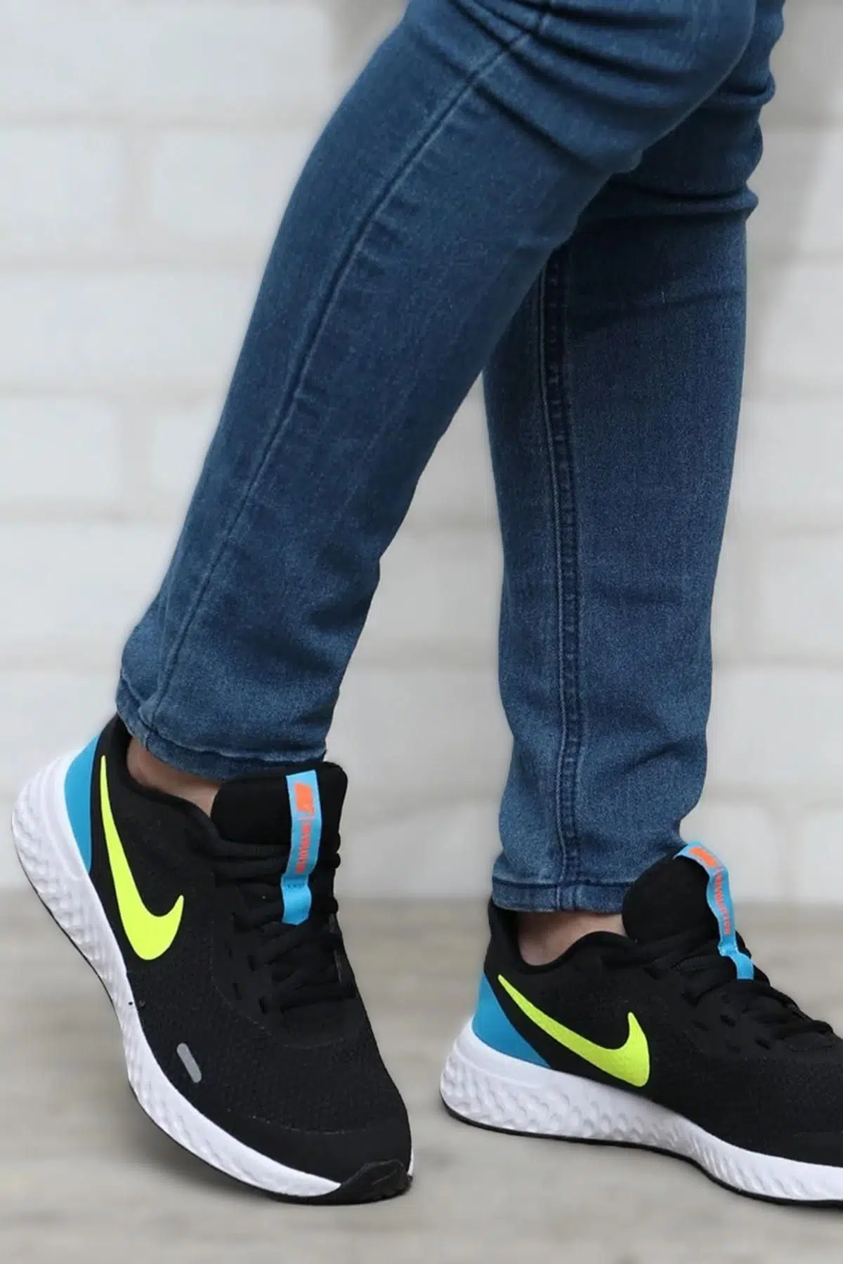 Nike Revolution 5 Womens Black Blue Sneaker Kadın Yürüyüş Koşu Ayakkabı Siyah