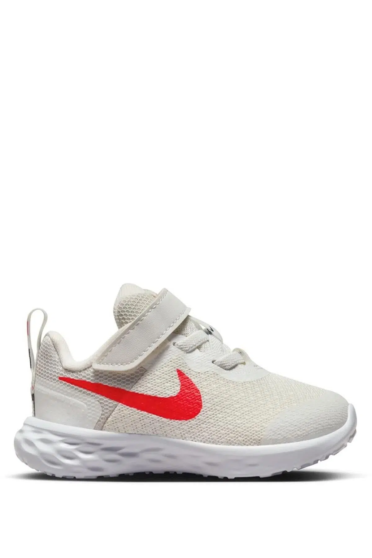 Nike Revolution 6 Walk Shoes Lastik ipli Kolay Giyimli Yürüyüş Ayakkabısı Krem