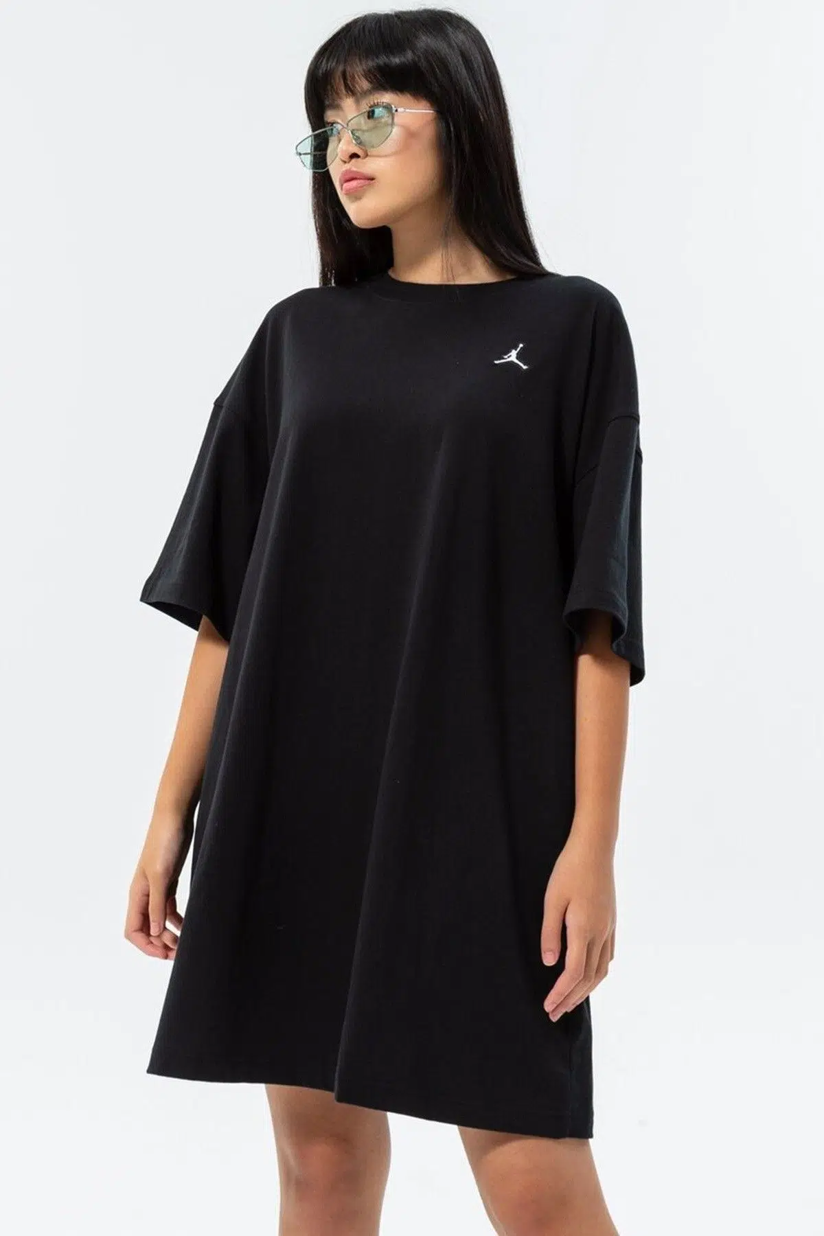 Nike SpoNike Jordan Essentials Oversize T-Shirt Dress Kadın Oversize Tişört Elbise Siyah