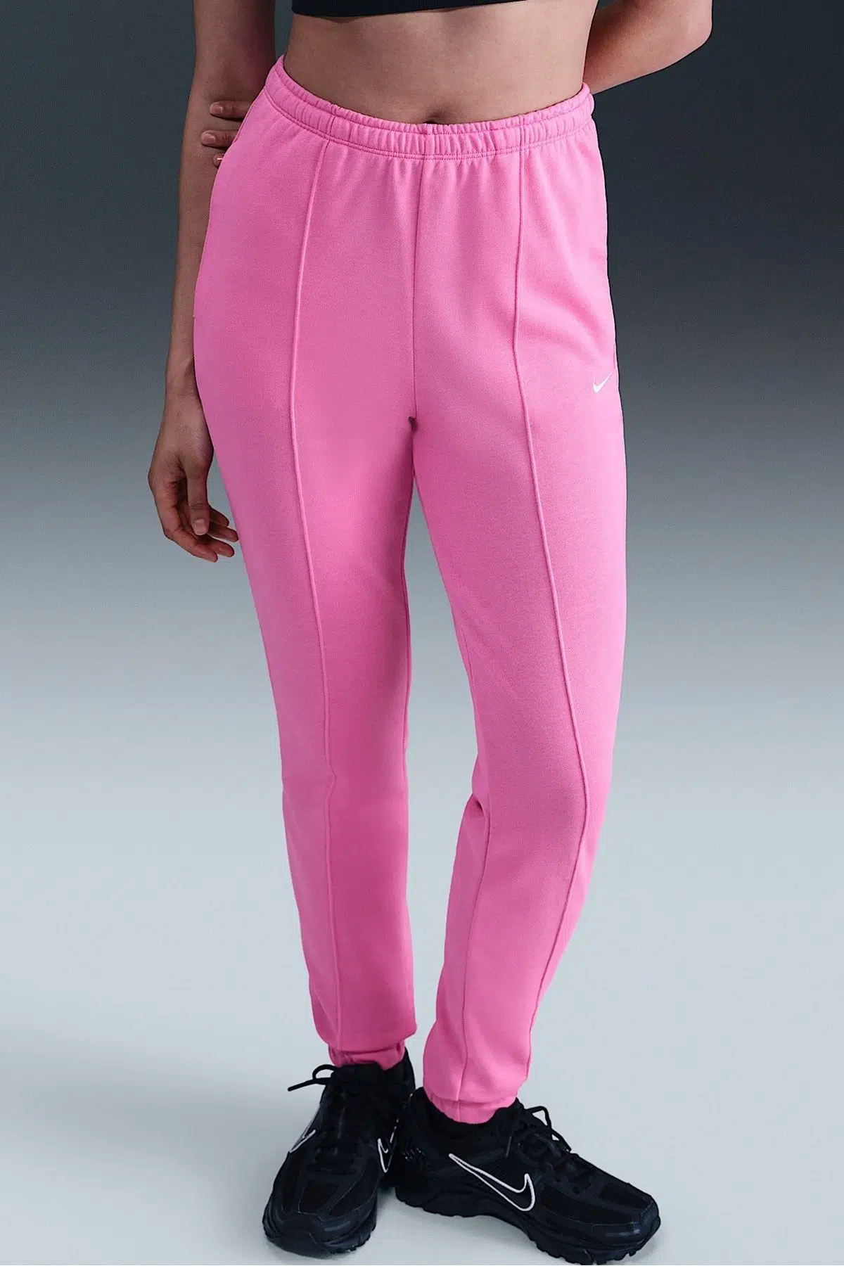 Nike Sportswear Chill Terry High Rise Jogger Kadın Yüksek Bel Slim Fit Eşofman Altı Pembe