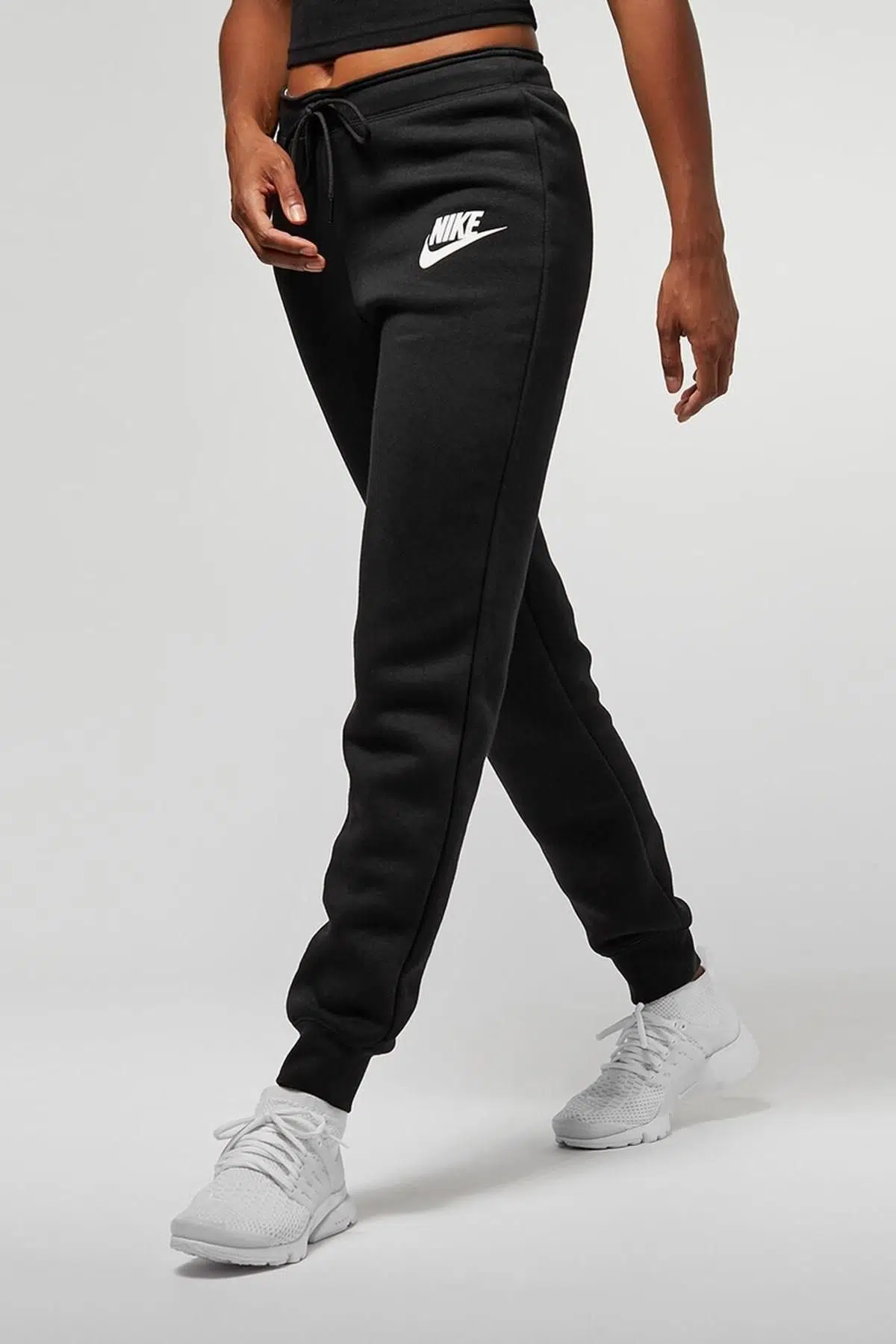 Nike Sportswear Essential Fleece Pants Likralı Şardonlu Kadın Eşofman Altı Siyah