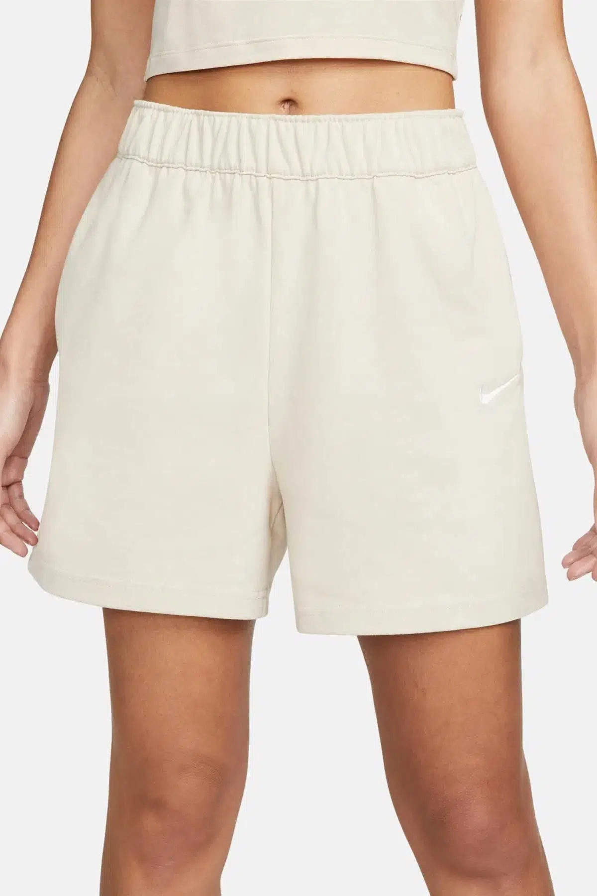 Nike Sportswear Essential Loose Fit Jersey Shorts Bol Kesim Jarse Kumaş Kadın Şort Bej