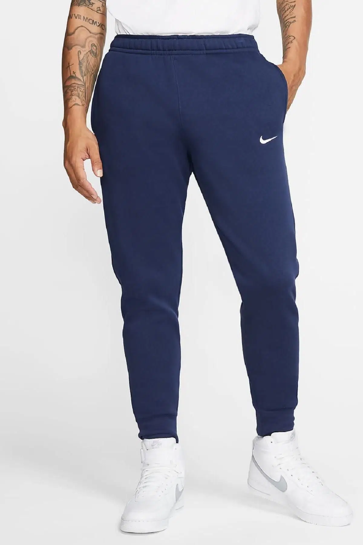 Nike Sportswear Fleece Jogger Taper Leg Dar Kesim Eşofman Altı Şardonlu Polarlı Lacivert