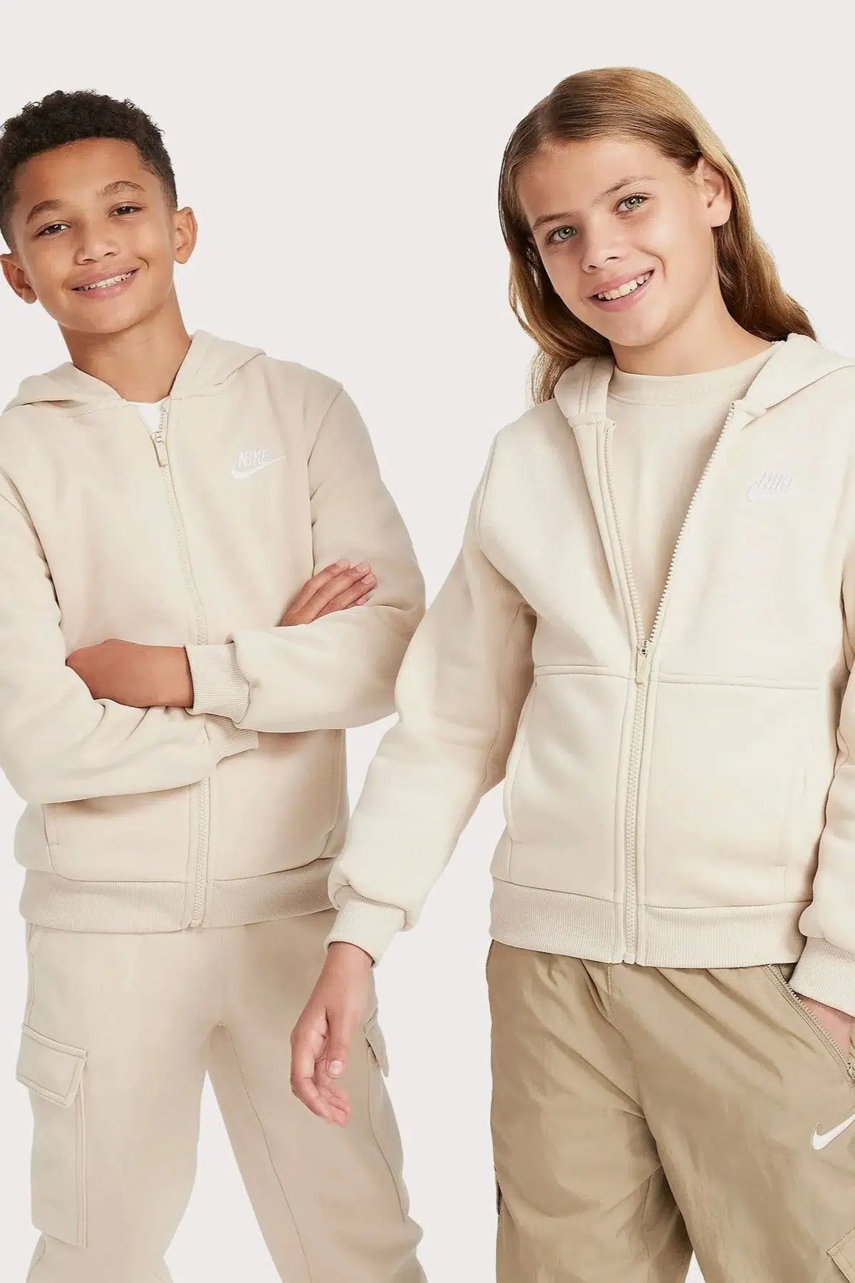 Nike Sportswear Full-Zıp Fermuarlı Kapişonlu Çocuk Sweatshirt Krem