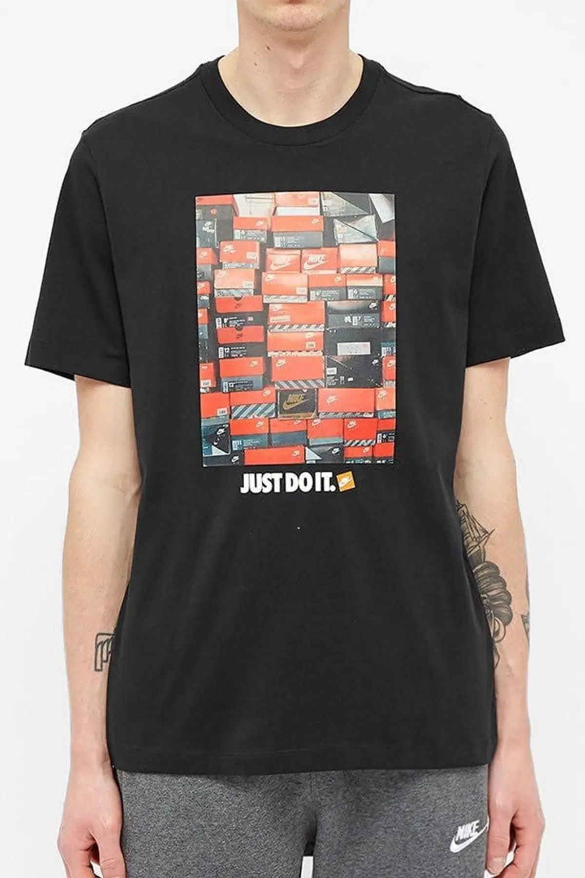 Nike Sportswear Tee T Shirt Baskılı Tişört Siyah