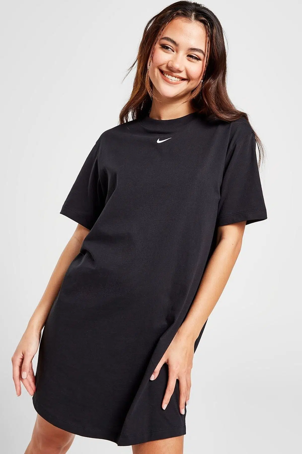 Nike Sportswear Organic Cotton Oversize Short Sleve Dress Nakış Swooslu Oversize Elbise Siyah