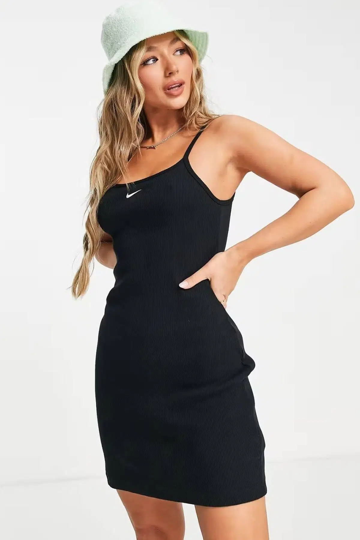 Nike Sportswear Chill Knit Tight Mini Rib Cami Dress Kadın Fitilli Dar Kesim Askılı Elbise Siyah