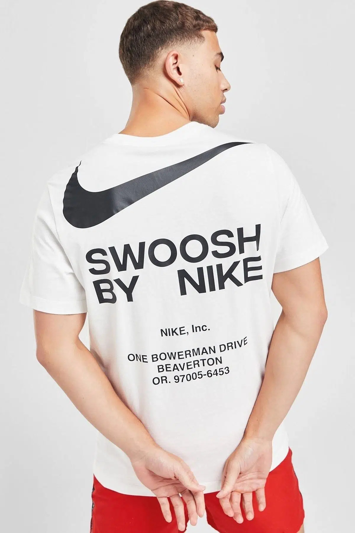 Nike Sportswear Tee Big Swoosh Erkek Pamuklu Tişört Beyaz