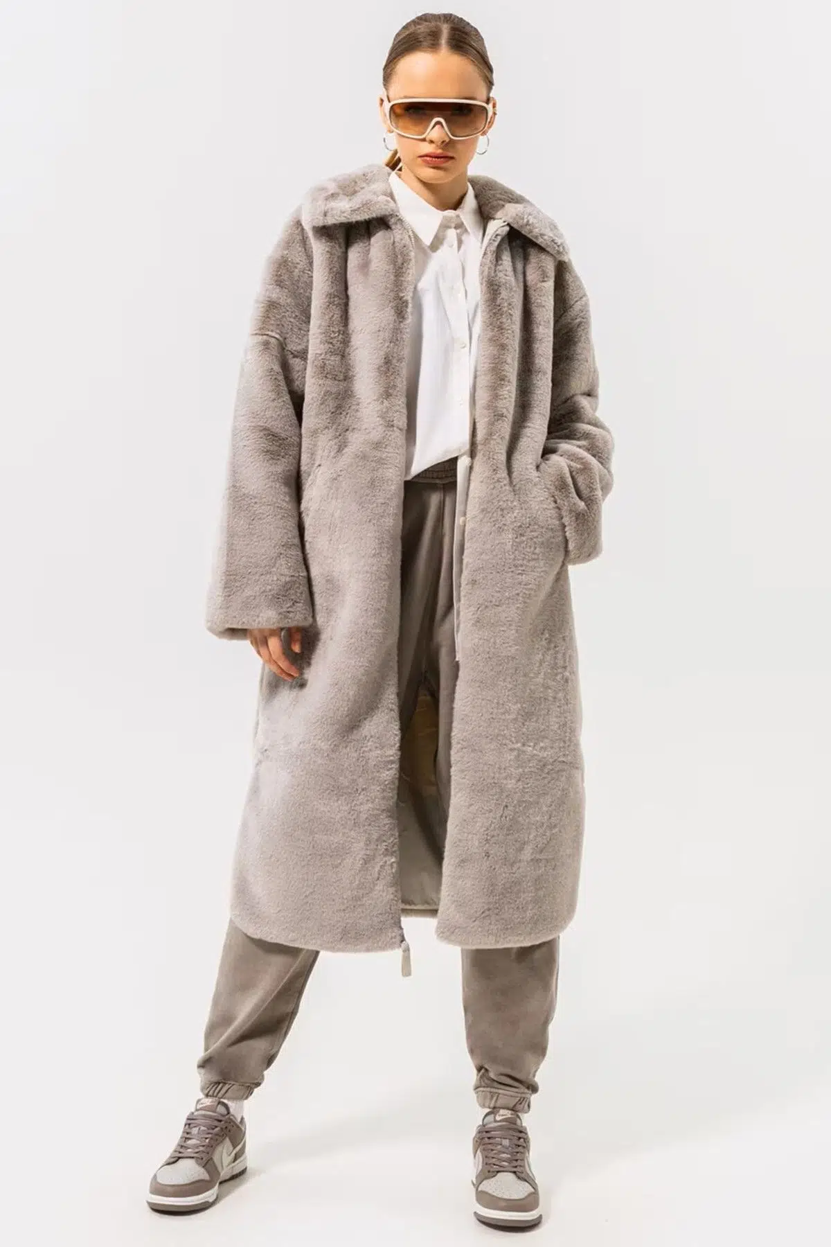 Nike Sportswear Terma Fit Women's Loose High Parka Kadın Bol Kesim Suni Kürk Spor Parka Gri