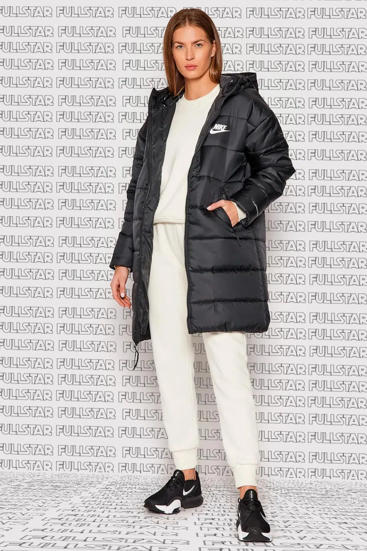 Nike Therma Fit Repel Synthetic Fill Full Zip Kapüşonlu Uzun Mont Parka Siyah