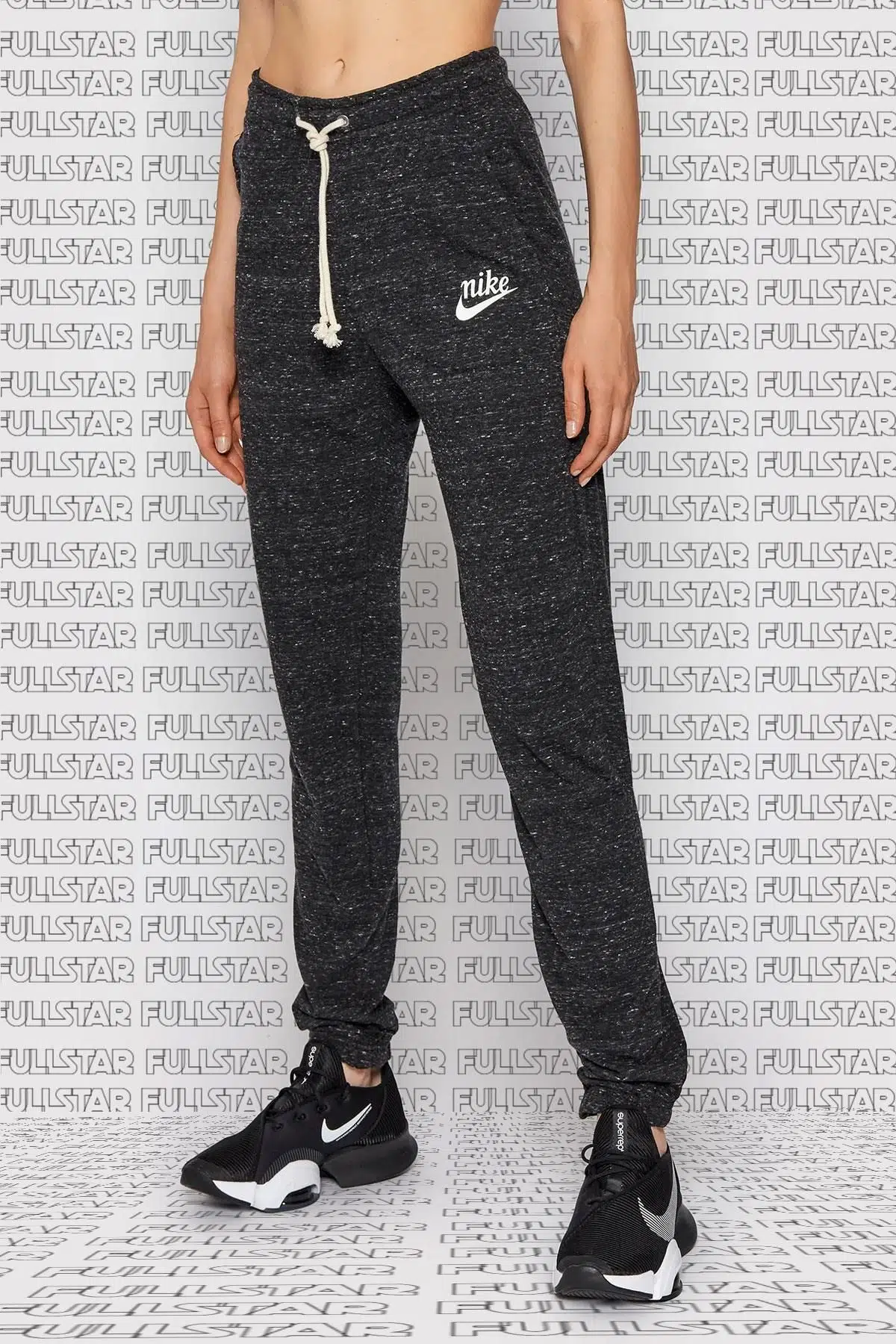 Nike Sportswear Yumuşak, ince, Siyah Eşofman Altı