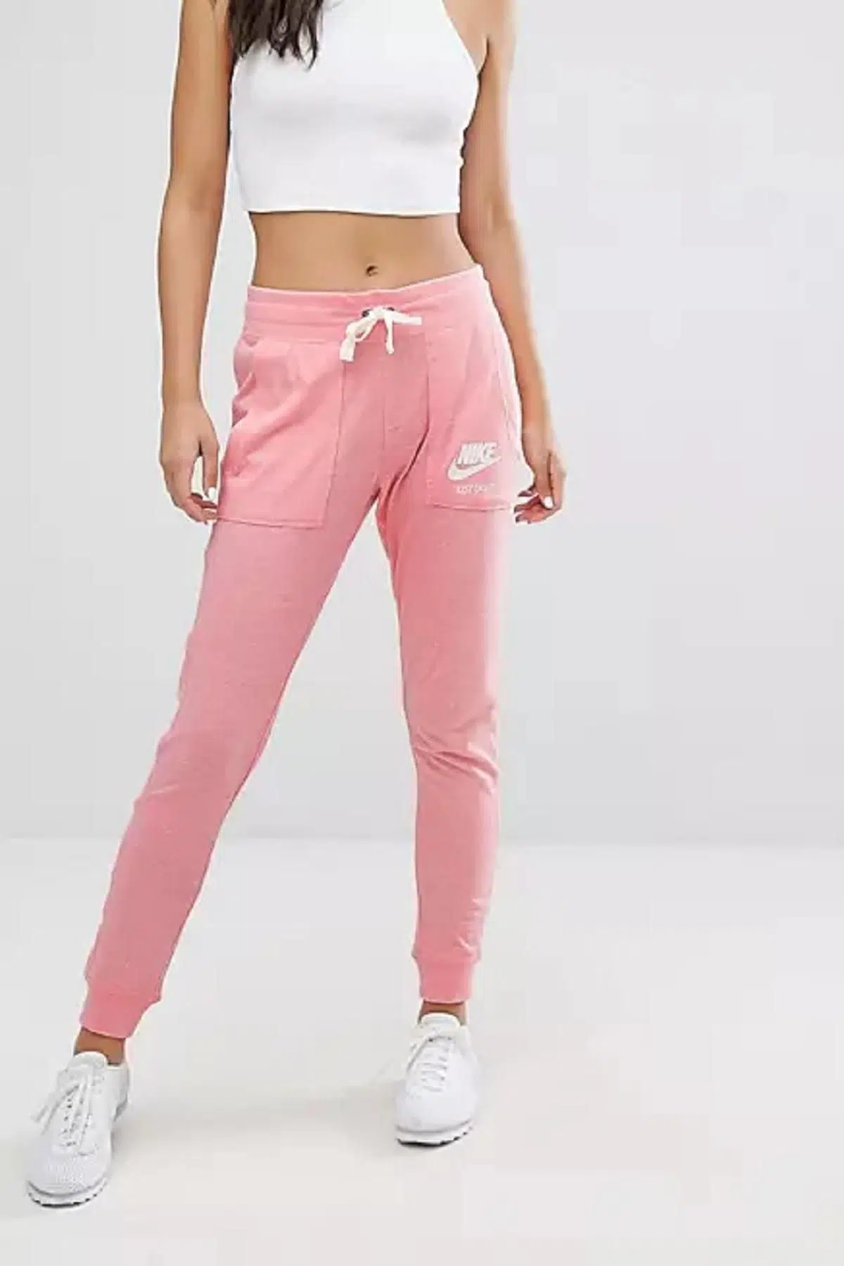 Nike Sportswear Gym Vintage Yumuşak, İnce Rahat Kesim Eşofman Altı