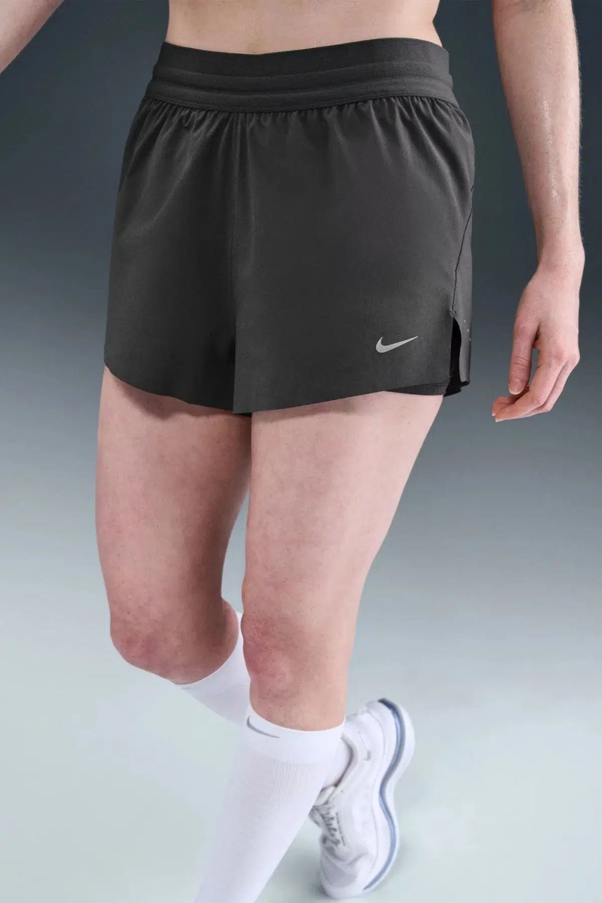 Nike Swift Dri Fit Mid Rise 4" 2IN1 Running Short Kadın 4" Taytlı Koşu Şortu Gri