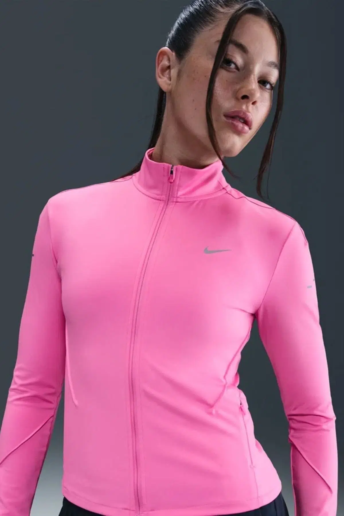 Nike Swift Dri-Fit Midlayer Womens Running Jacket Reflektörlü Fermuarlı Kadın Koşu Ceketi Pembe