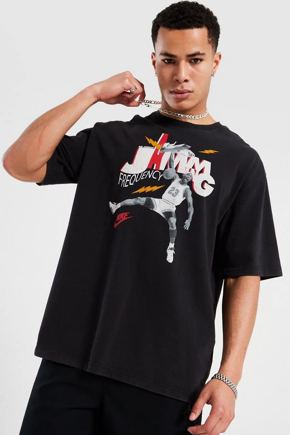 Nike Jordan Brand 85 SS Crew Erkek Grafikli Tişört Siyah