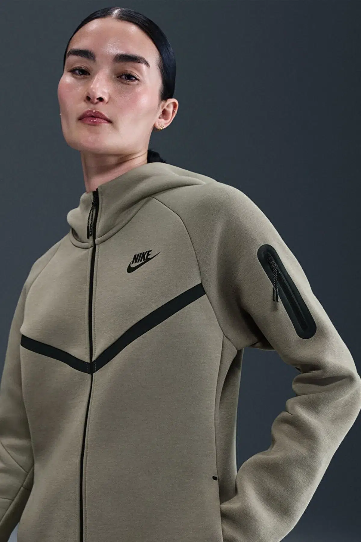 Nike Tech Fleece Full Zip Women Windrunner Hoodie Kapüşonlu Fermuarlı Kadın Sweatshirt Yeşil