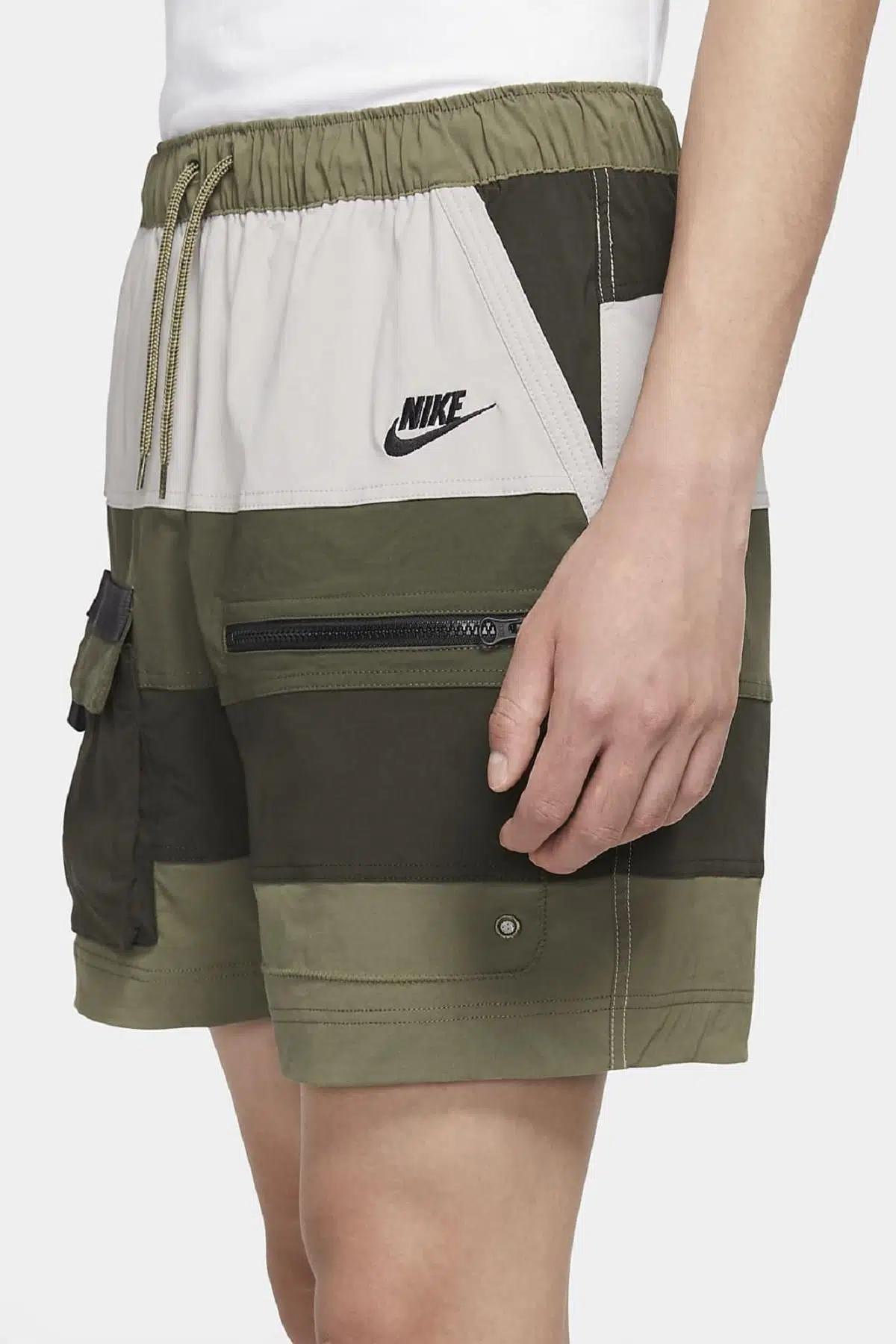 Nike Sportswear Men's Woven Short Haki Yeşil Şort