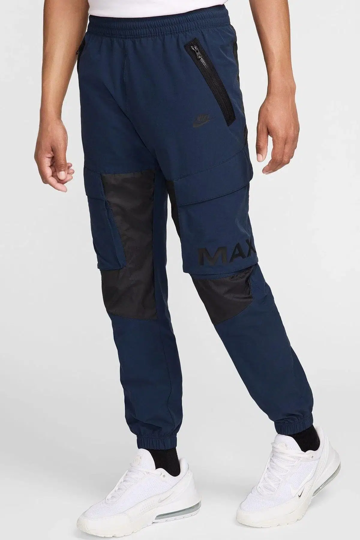Nike Air Max Woven Cargo Men's Pant Erkek Kargo Cepli Dokuma Eşofman Altı Lacivert