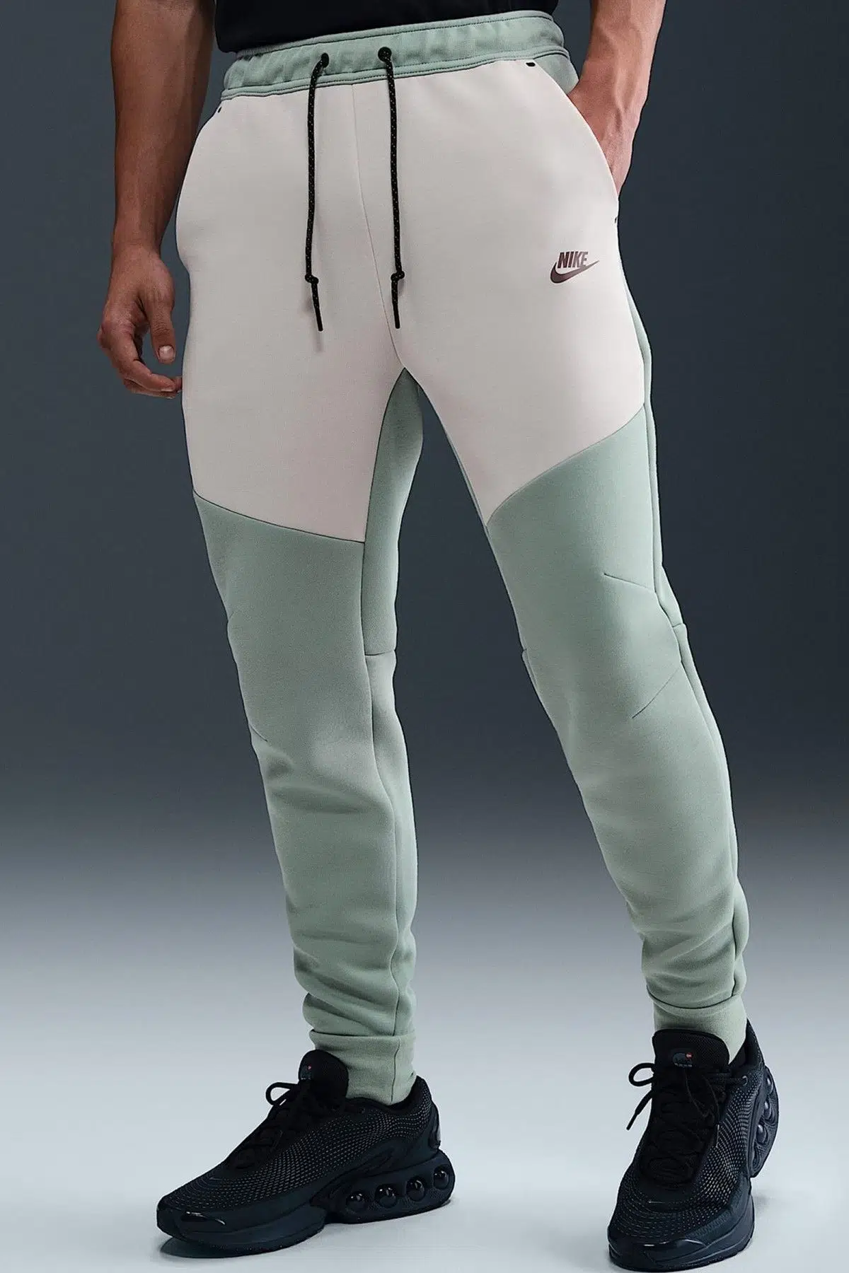 Nike Tech Fleece Slim Fit Men’s Track Jogger Pants Erkek Dar Kesim Eşofman Altı Turkuaz Bej