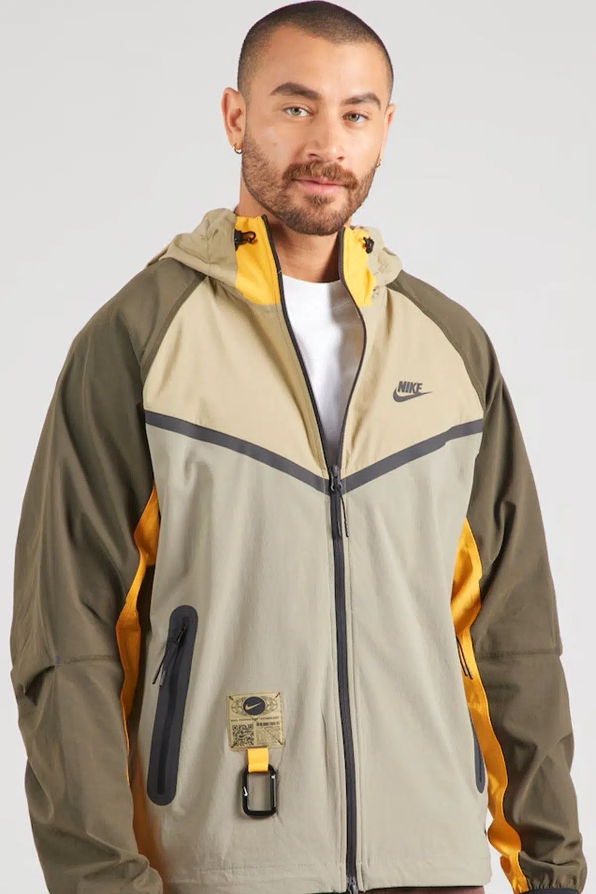 Nike Tech Windrunner Woven Full Zip Loose Fit Jacket Erkek Bol Kesim Paraşüt Kumaş Kapüşonlu Ceket Yeşil