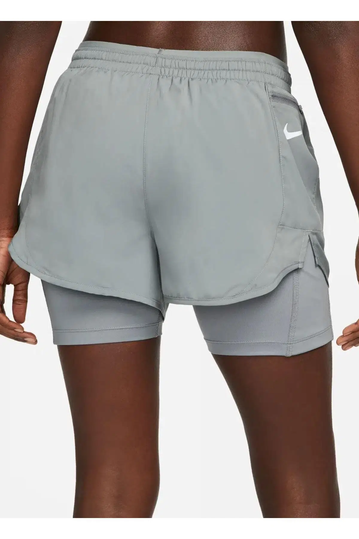 Nike Tempo Lux 2in1 Training Shorts ikisi Bir Arada Taytlı Kadın Şort Gri