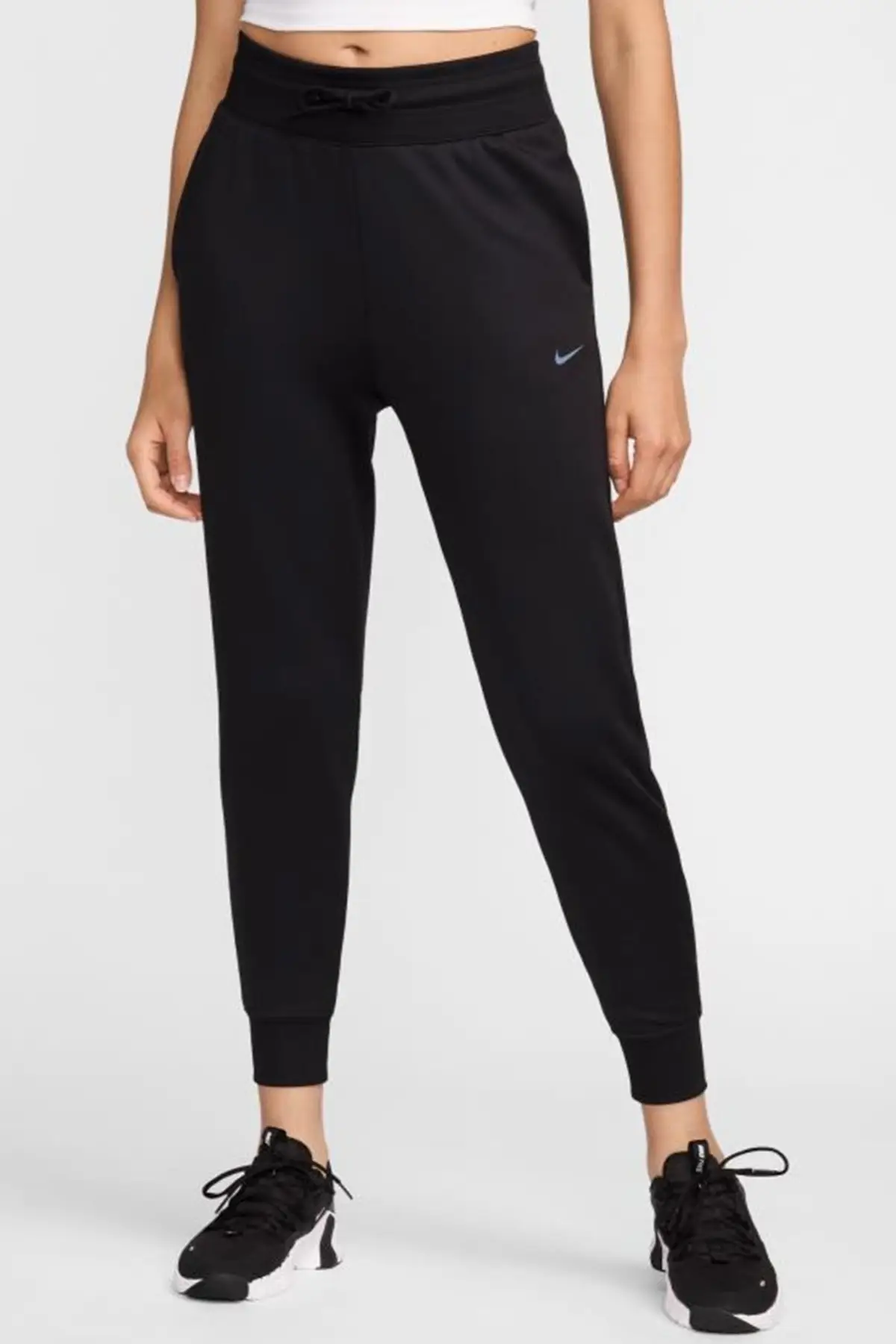 FB5431-010 Nike Therma-FIT One Womens Jogger Training Pant.Reflektörlü Kadın Antreman Eşofman Altı Siyah