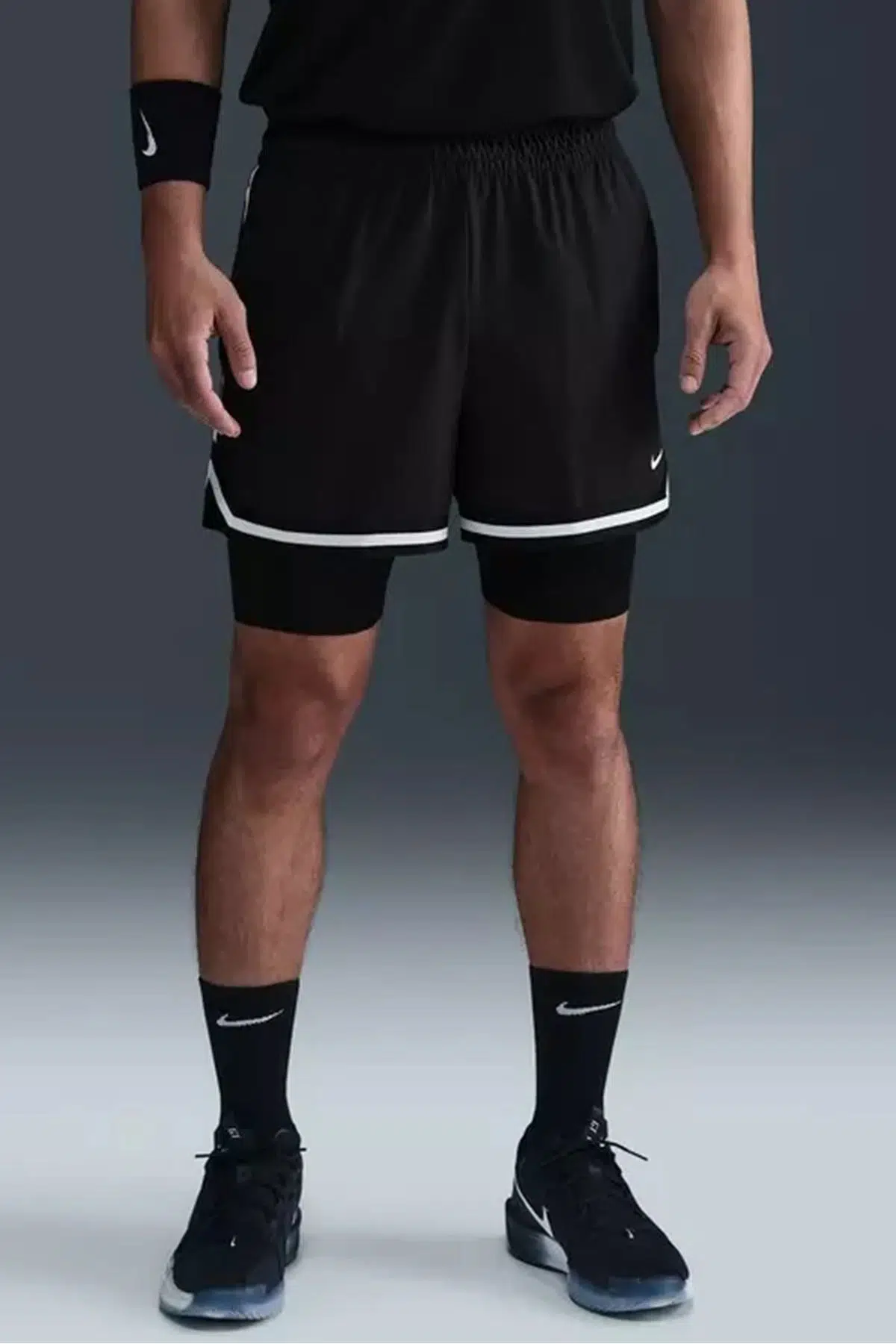 Nike DNA Dri Fit 4 inç 2 in 1 Basketball Shorts Erkek 10cm Taytlı Basketbol Şortu Siyah