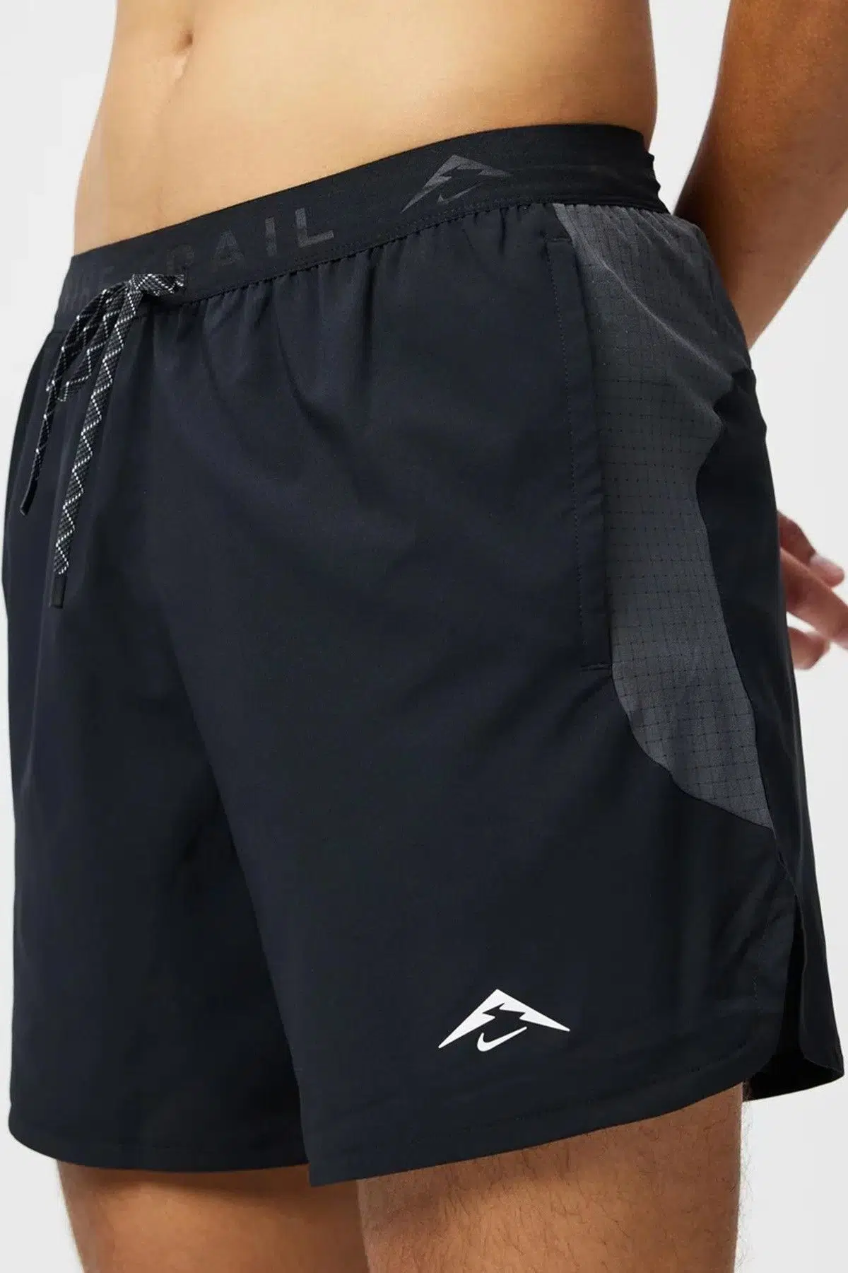 Nike Trail Dri-FIT 6" Brief-Lined Running Shorts Erkek Slip Astarlı Koşu Şortu Siyah