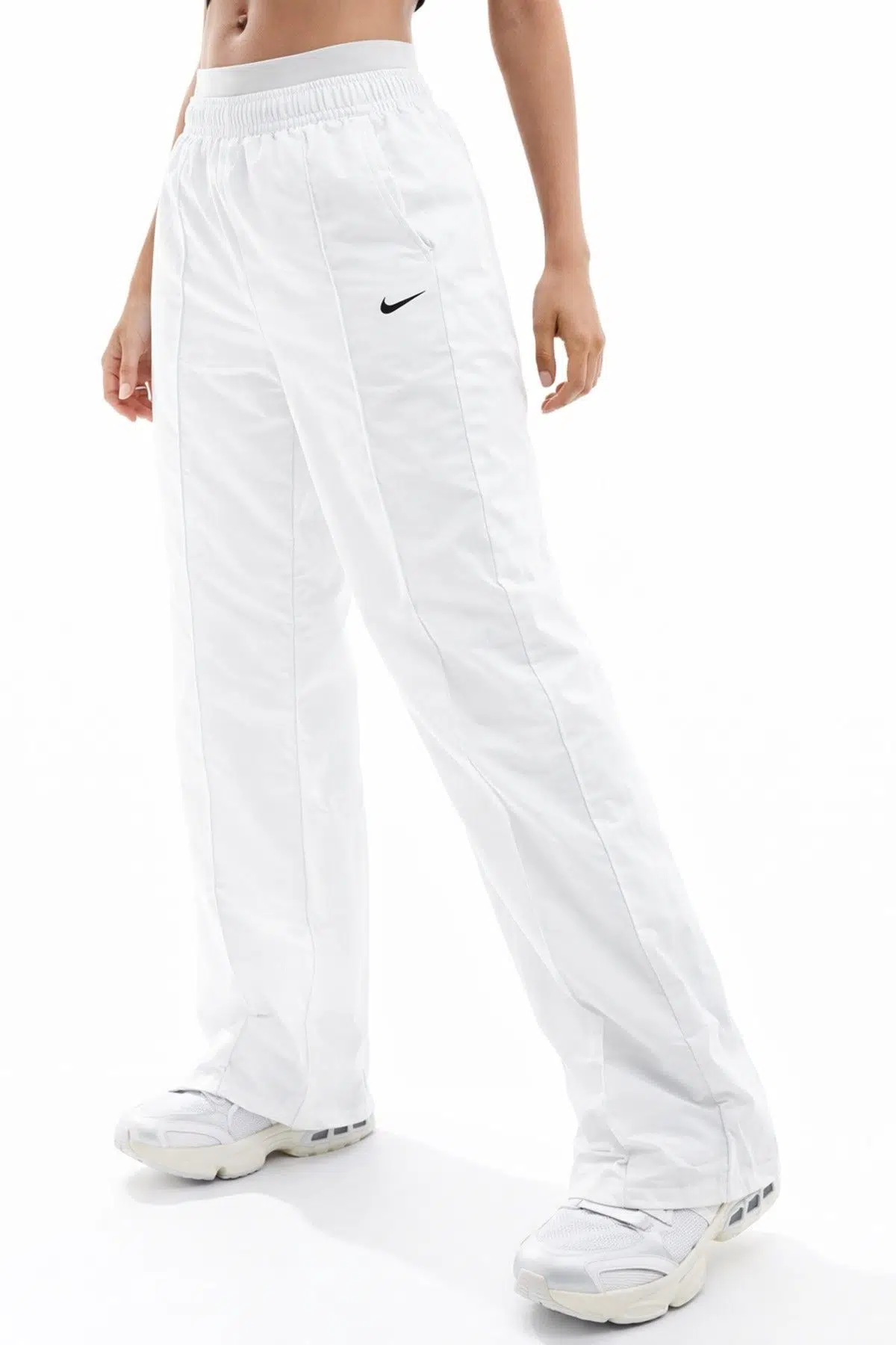 Nike Trend Woven Baggy Parachute Pants Kadın Dokuma Bol Kesim Paraşüt Eşofman Altı Beyaz