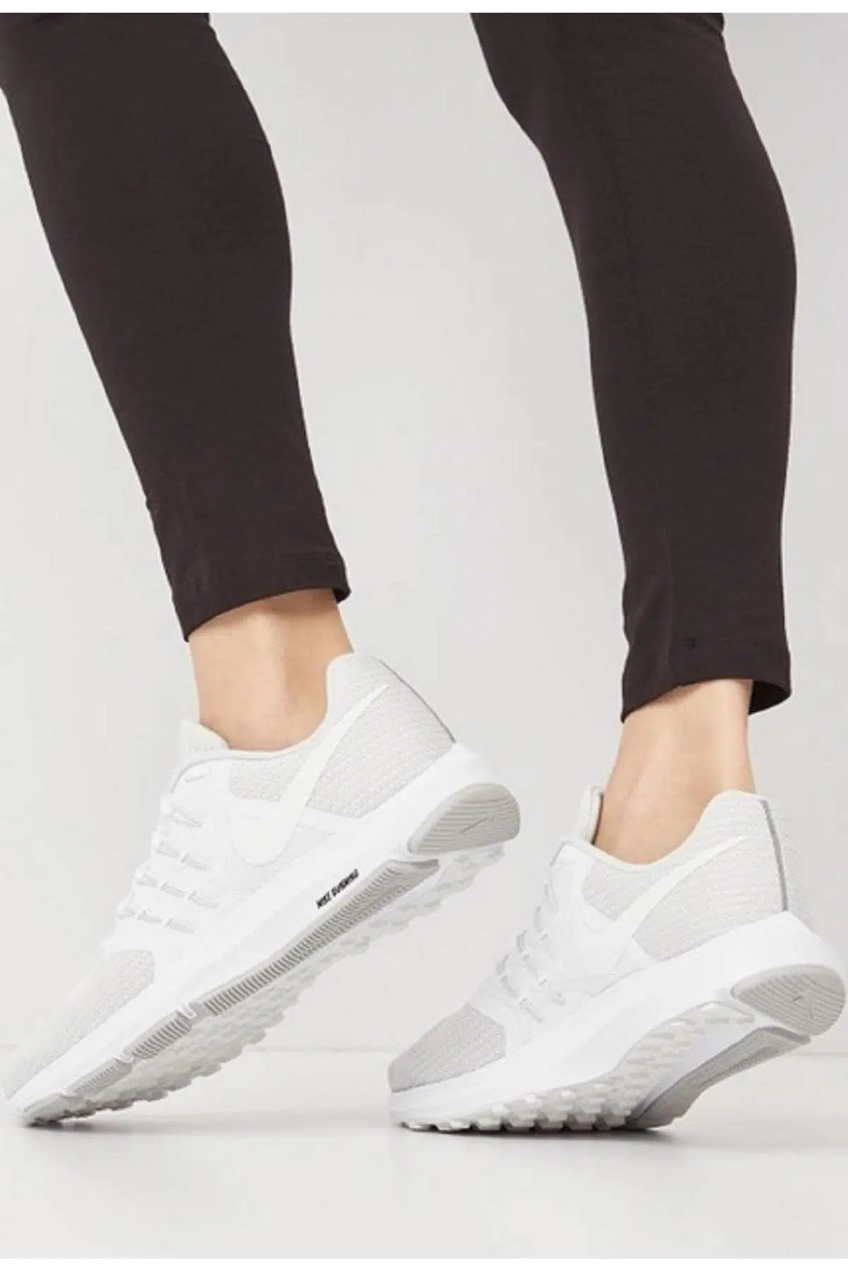 Nike WMNS Run Swift Walk Running Shoes Kadın Yürüyüş Koşu Ayakkabısı Beyaz