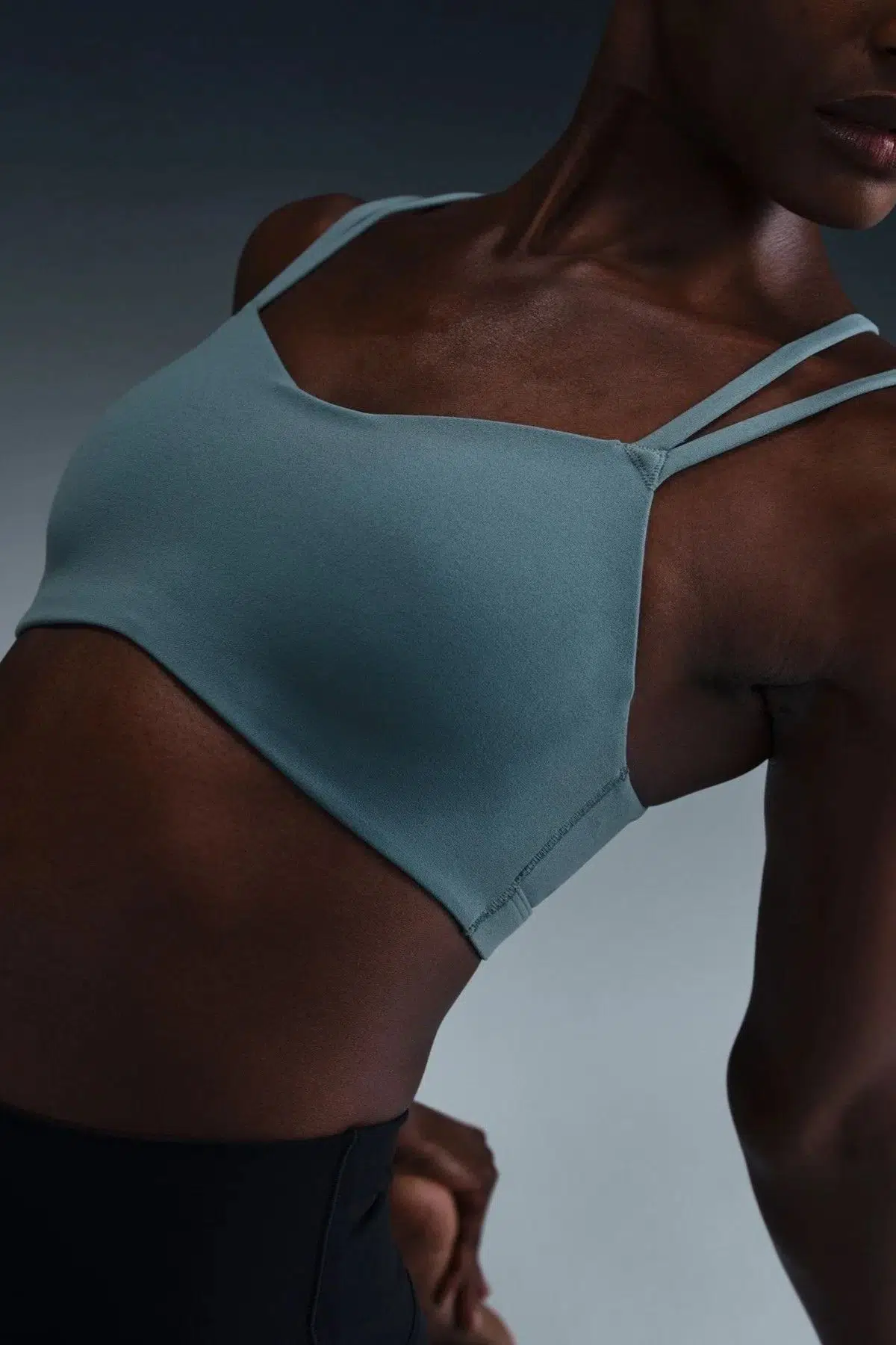 Nike Zenvy Strappy Padded Womens Bra Pedli Kadın Spor Sütyeni Mavi