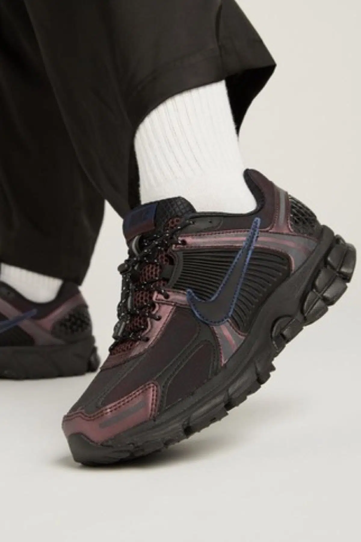 Nike Zoom Vomero 5 Womens Sneaker Reflektörlü Lastik Bağcıklı Kadın Günlük Spor Ayakkabı Bordo
