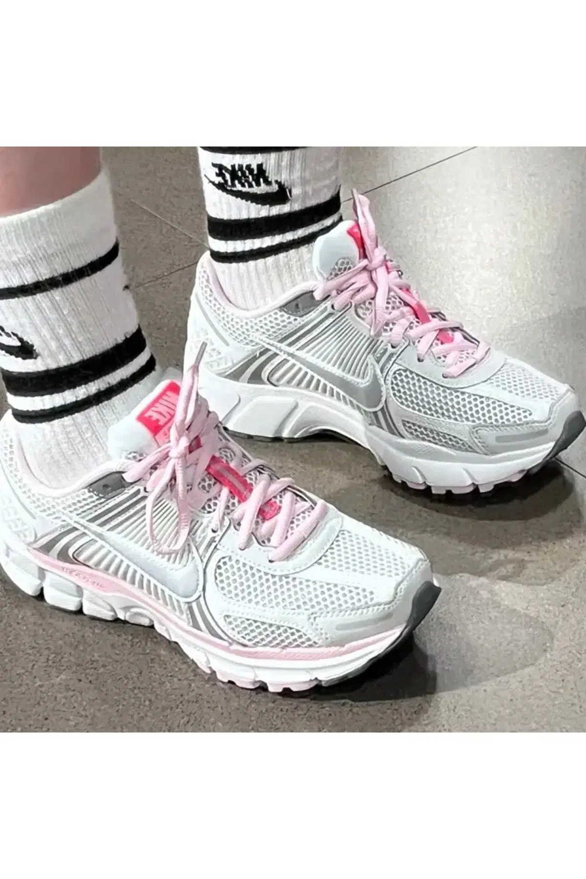 Nike Zoom Vomero 5 Womens Sneaker Reflektörlü Kadın Günlük Spor Ayakkabı Beyaz
